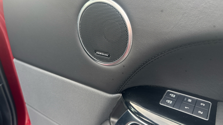 Land Rover Range Rover Sport 3.0 D300 Autobiography Dynamic 5dr Auto Diesel Estate